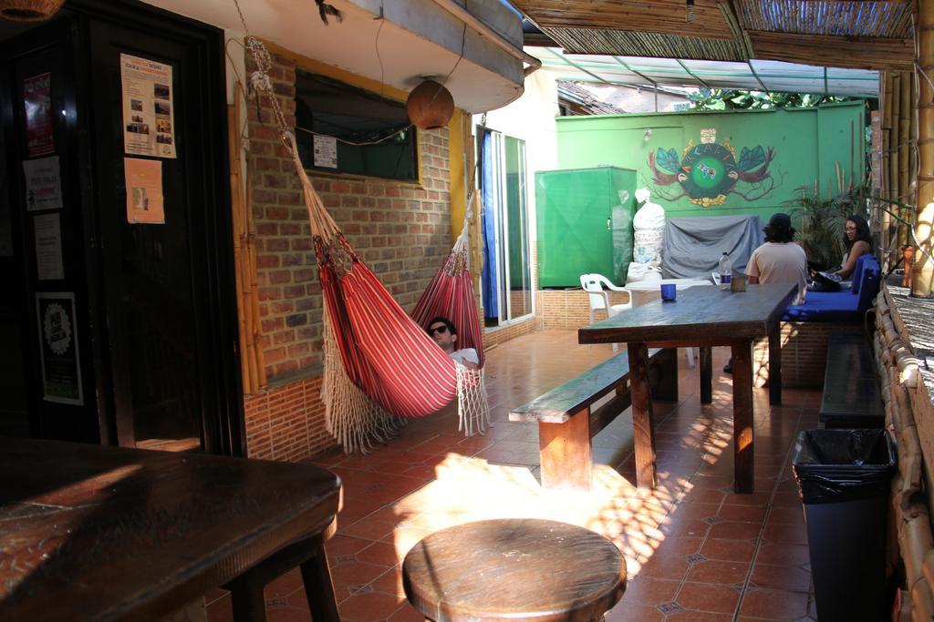 Arcadia Hostel Medellín Exterior foto